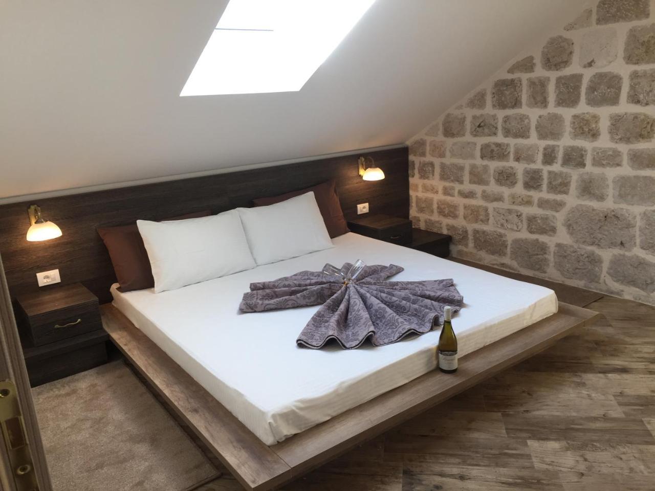 Apartment Radimiri Kotor Buitenkant foto